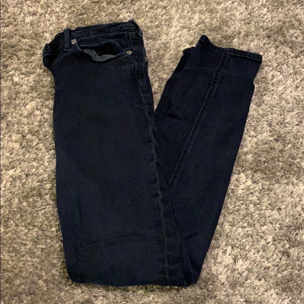 Hollister dark wash super skinny size 3R jeans 👖